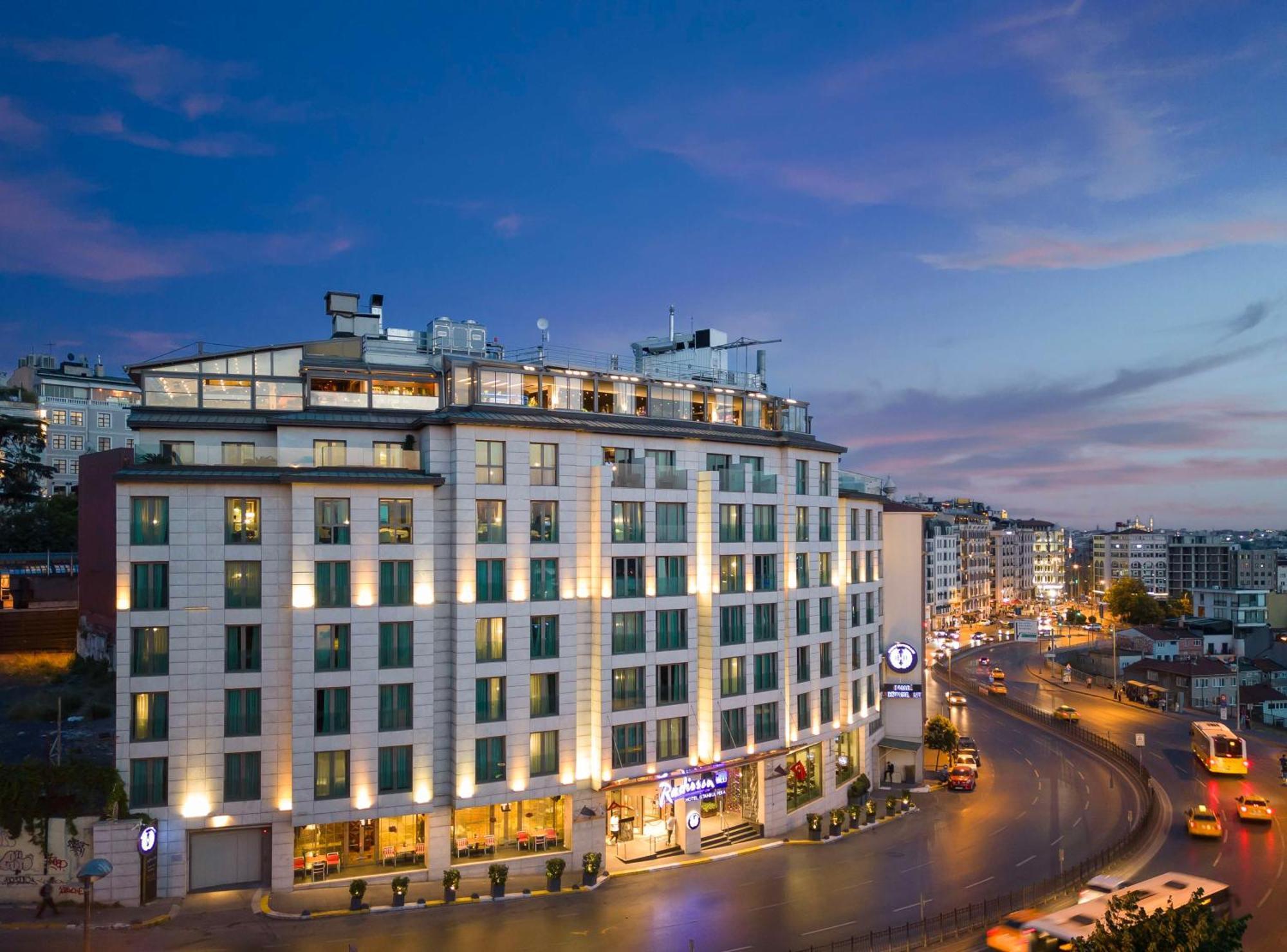 Radisson Blu Hotel Istanbul Pera Exterior foto